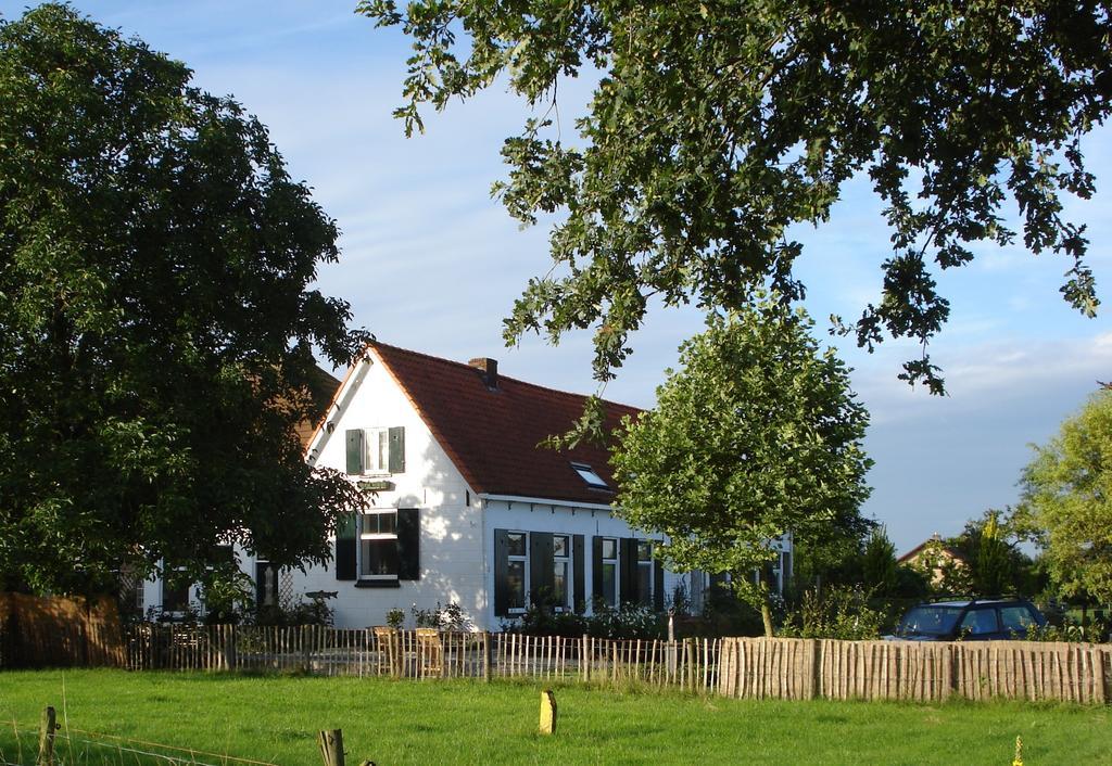 Boerderij De Zalm Bed & Breakfast Schalkwijk Екстериор снимка